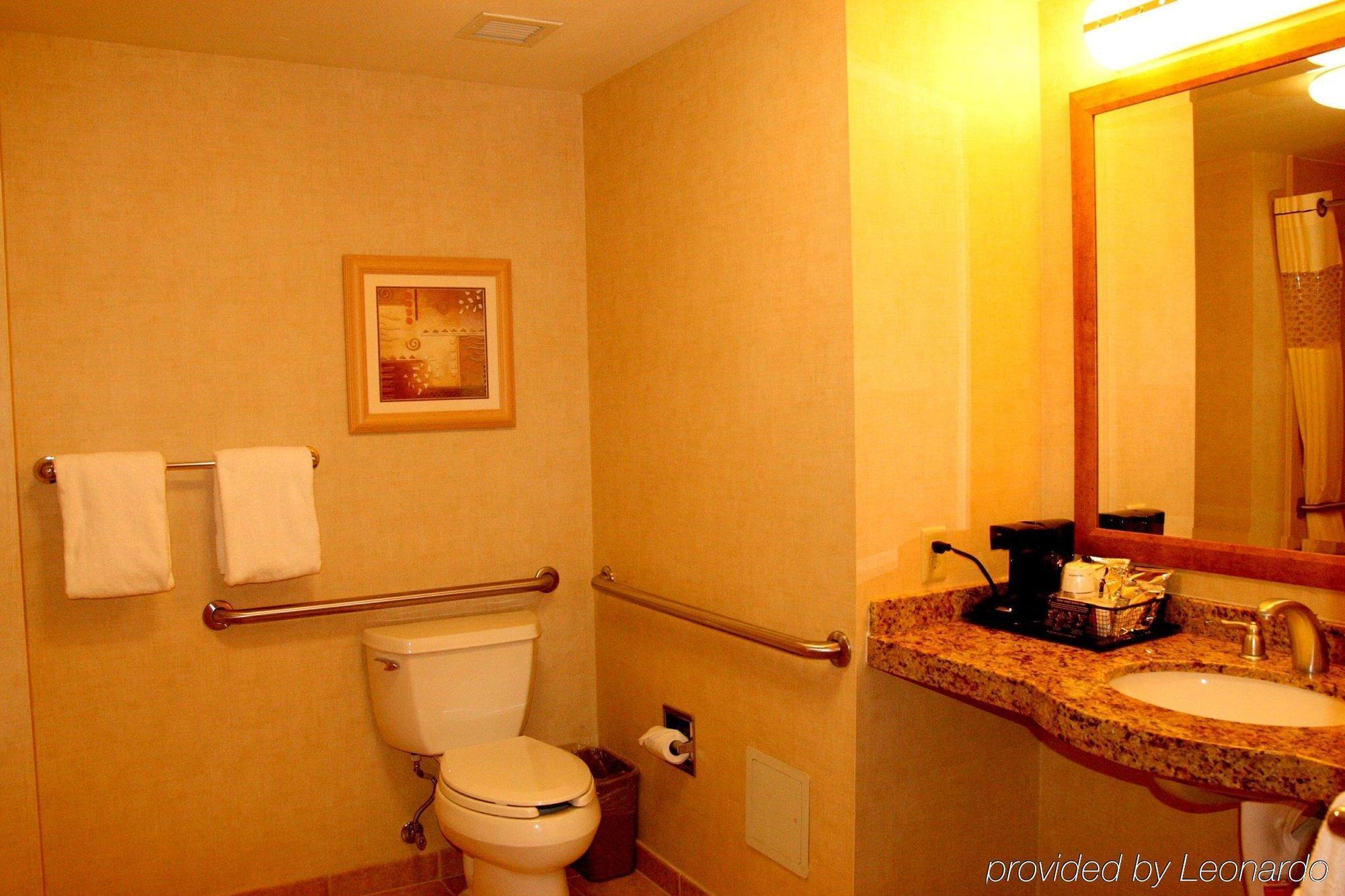 Hampton Inn & Suites Highland San Bernardino Habitación foto
