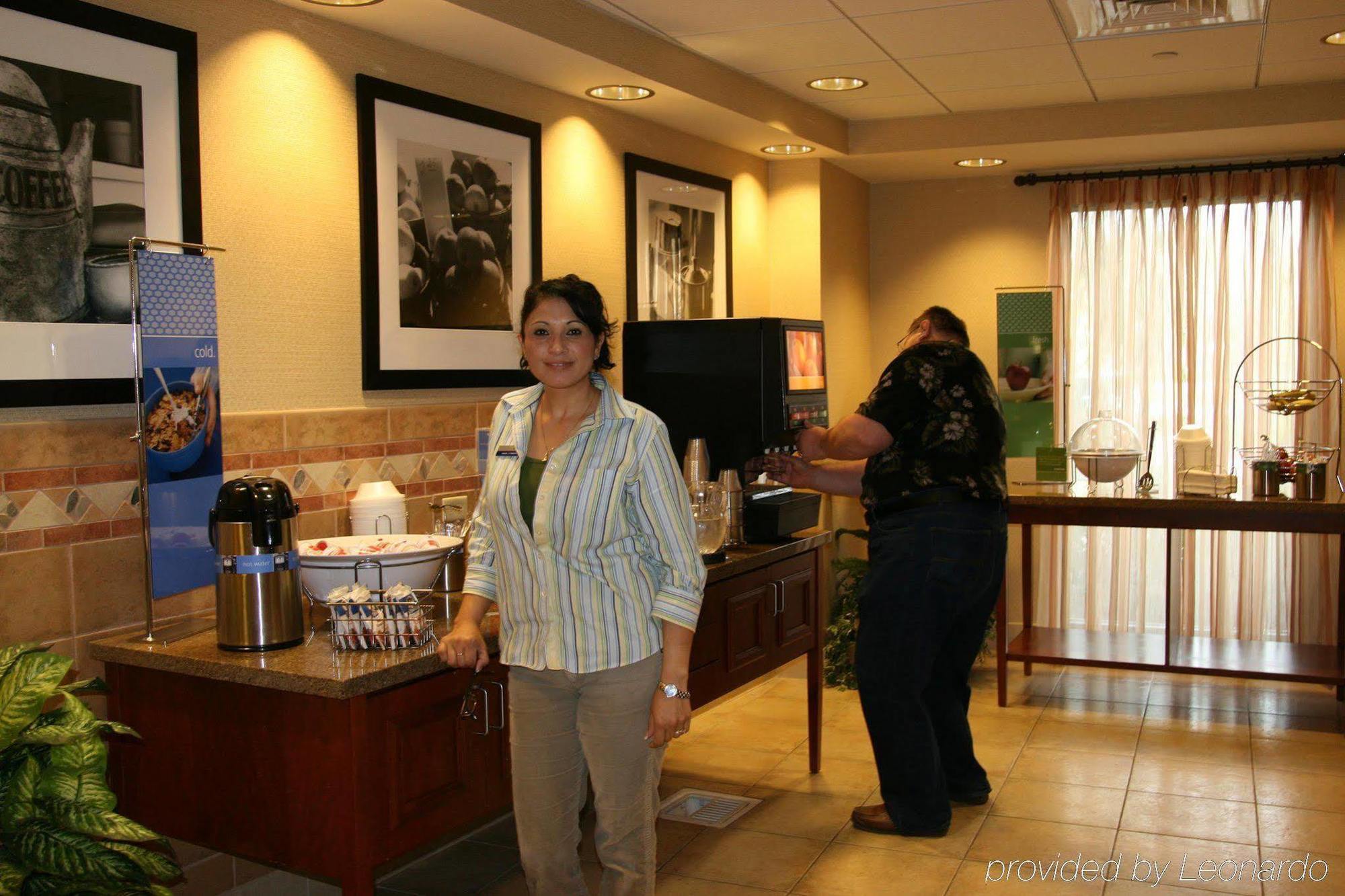 Hampton Inn & Suites Highland San Bernardino Restaurante foto