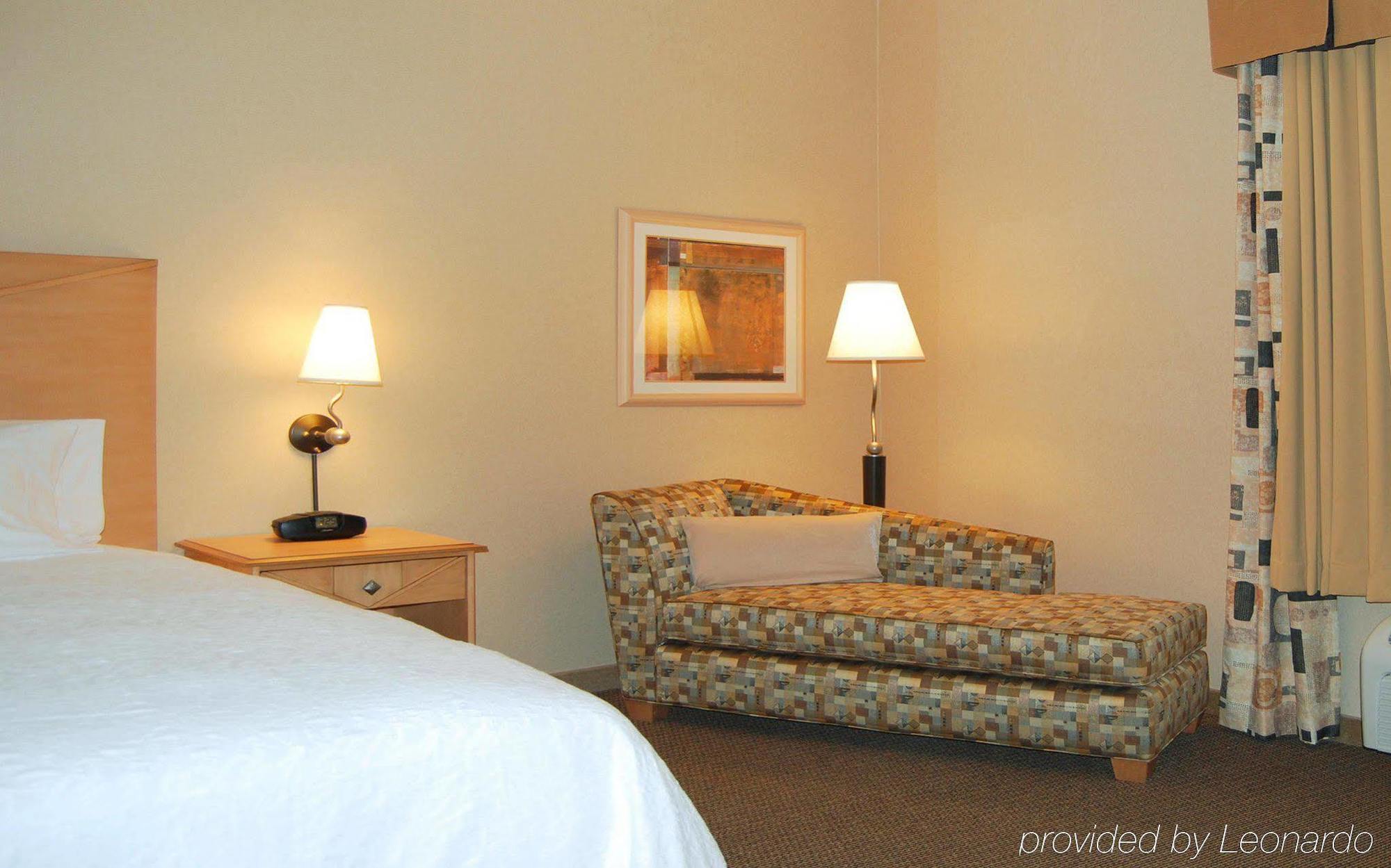 Hampton Inn & Suites Highland San Bernardino Habitación foto