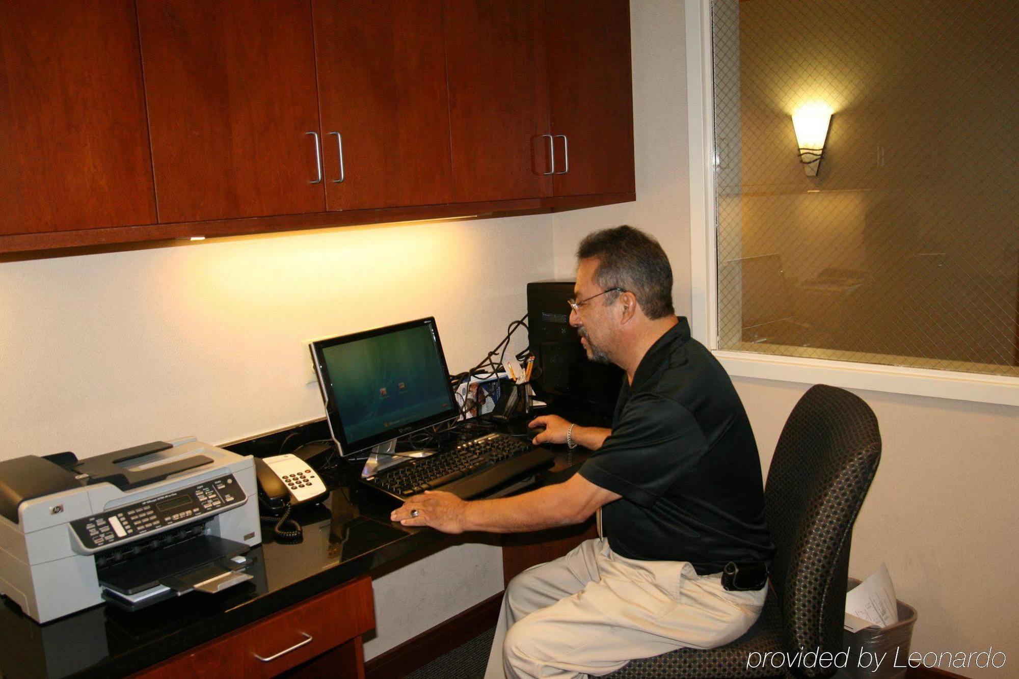 Hampton Inn & Suites Highland San Bernardino Facilidades foto